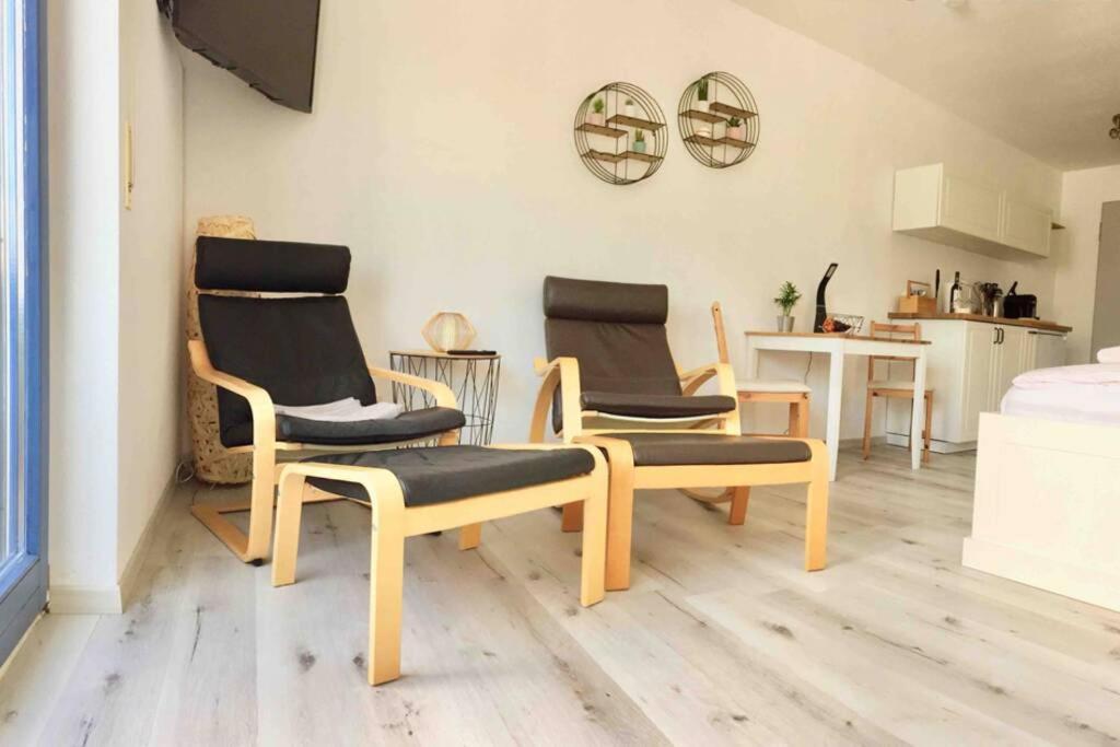 Apartment-Mitten In Konstanz, Gratis Parkplatz & Fahrrader, Netflix Tv Exterior foto